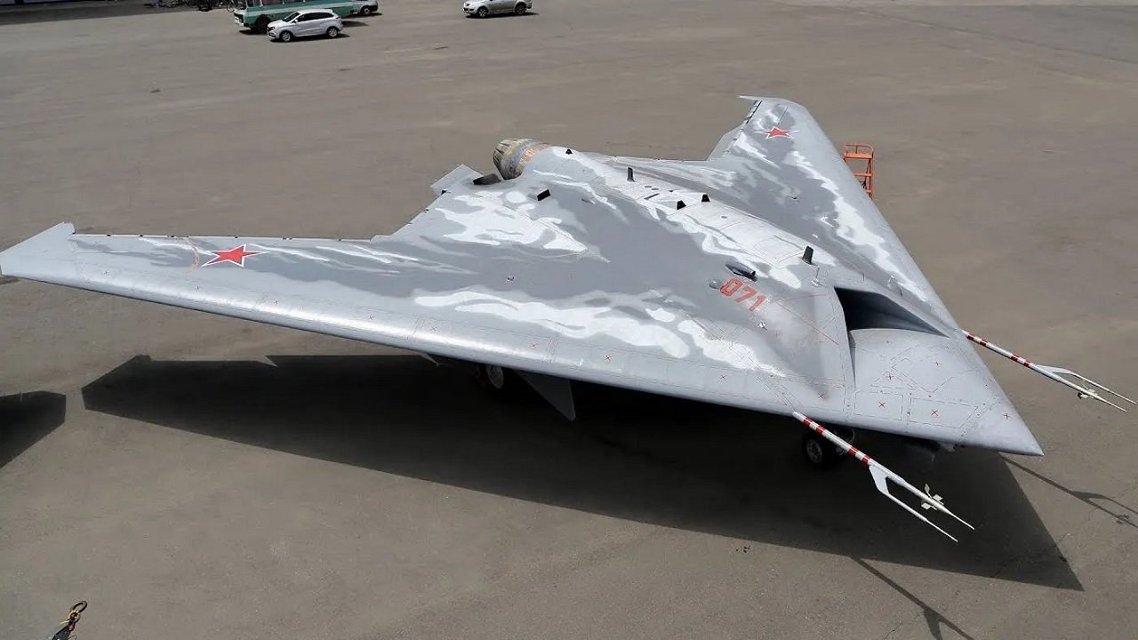 Sukhoi S-70 Okhotnik-B: Russia's Stealth Drone Lie Or Deadly Reality ...